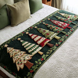 Quilted Christmas Bed Runner - Model NCU0VT252